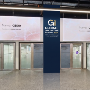 PU_002 Entrance/Exit Hall X2 - pillar