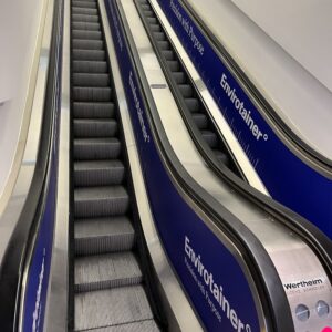 YE_015 Escalator Level 0 to Level-2 - Entrance Hall