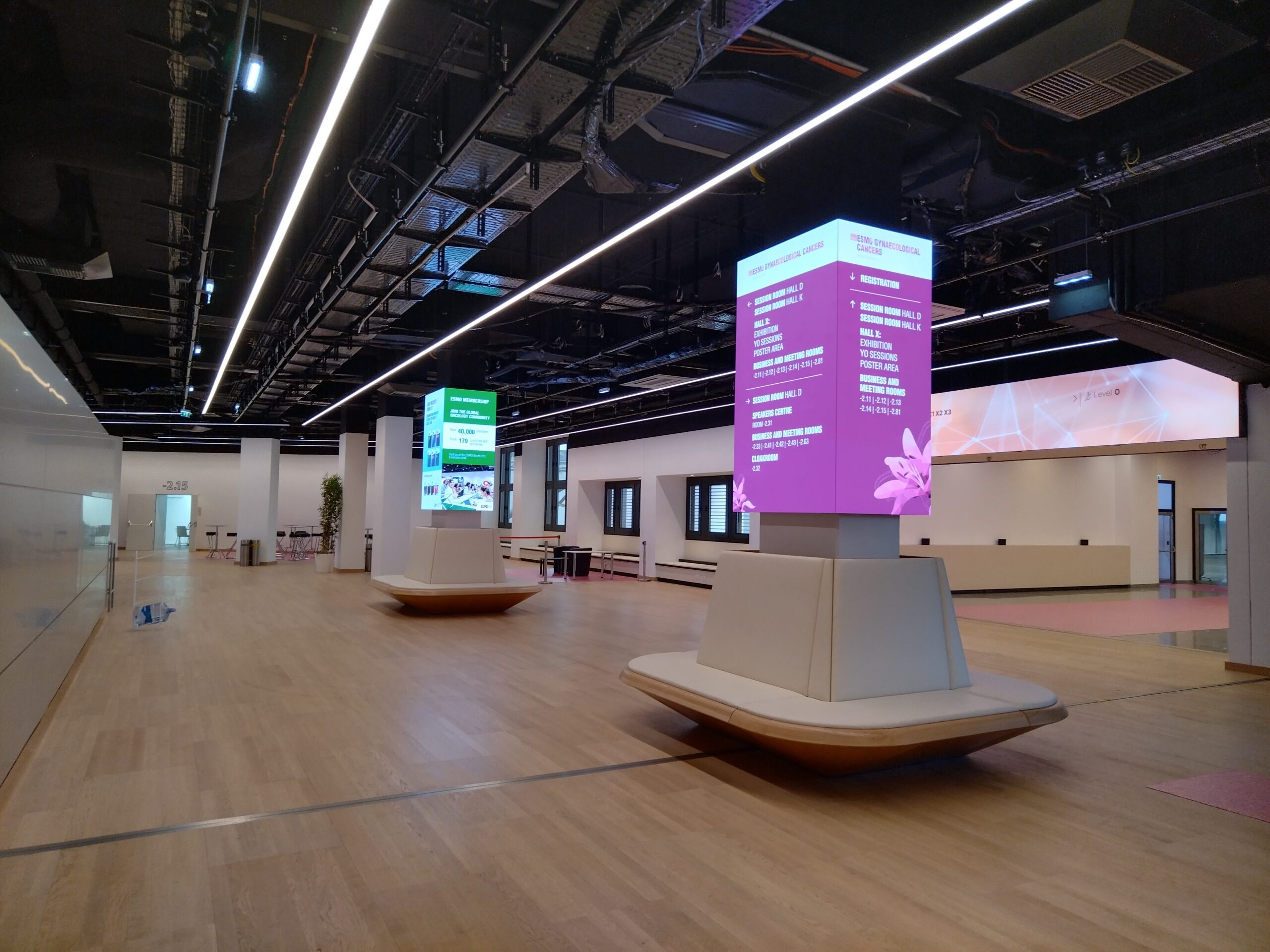 Digital Signage Content